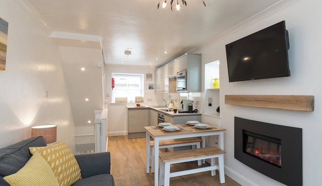 One Beckside Cottage