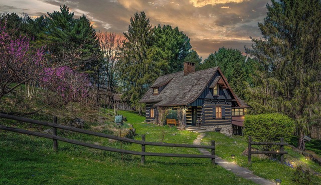 One of a kind 3-bedroom cabin in Rushville, Ohio. Relax, rejuvenate, & recharge.