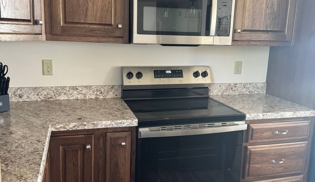 Only 29 miles from Beaver Stadium, perfect for PSU fans! Directly off route 322