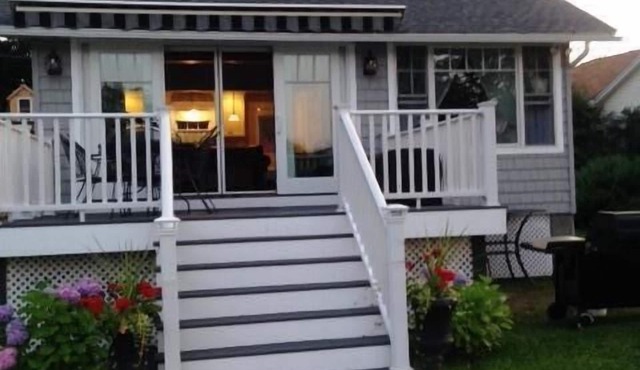 Our Cottage - Small in size, Big in character, On beautiful Highland Lake