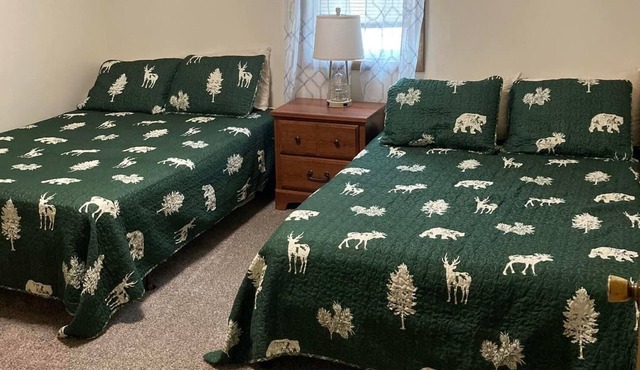 Outdoorsmen’s stay in a quiet community, pet friendly.