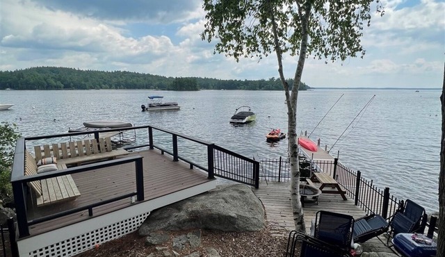 Overwater Views Limit 10 3 Bedroom Home by RedAwning