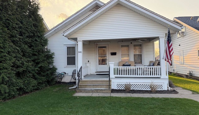 Papaw’s Place-A family friendly 2-bedroom home in Dayton near WPAFB, UD and more
