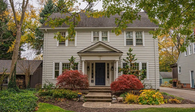 Parker Lee Home-A Beautiful Retreat in a Busy City for the Professional Traveler