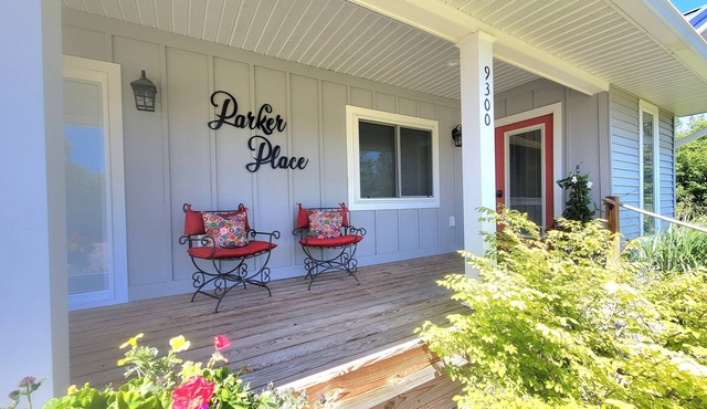"PARKER PLACE" Southern Leelanau county, 10 minutes from down town Traverse city