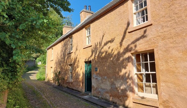 Paye House - Cromarty