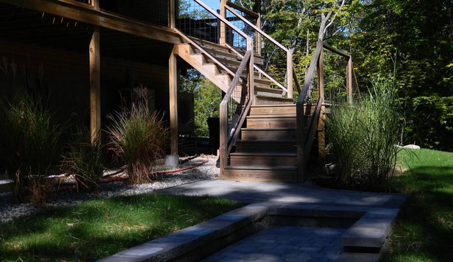 Peaceful family cabin in the woods