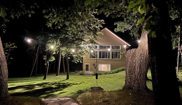 Peaceful, lakeside home! Just minutes from downtown Battle Lake.