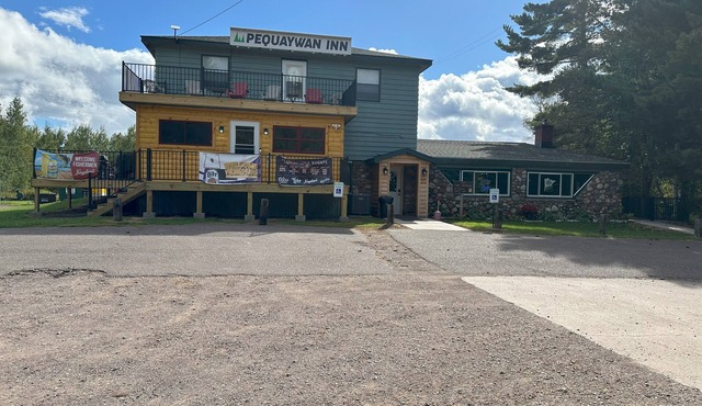 Pequaywan Inn - Recreation HQ - Snowmobile/UTV/Pontoon rentals available
