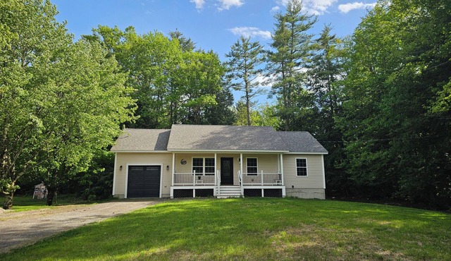 Perfect 3-bedroom, 2-Bath house in Sanford with WiFi Near 3- Coastal Beaches!