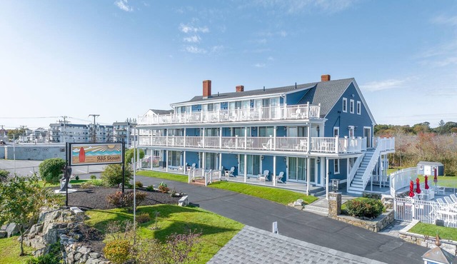 Perfect First Floor Oceanfront Room!