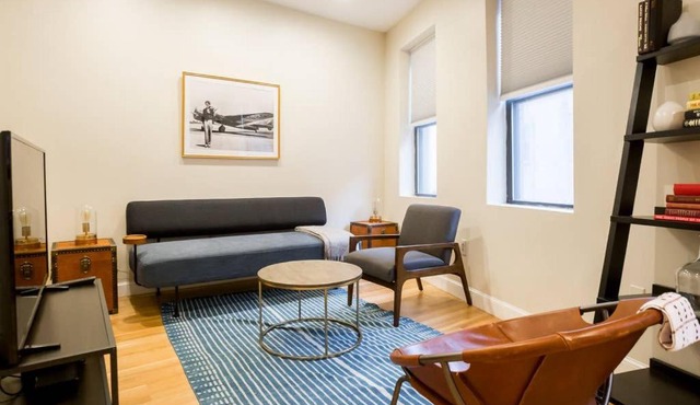 Perfect North End Apt 2BR 2BA Laundry