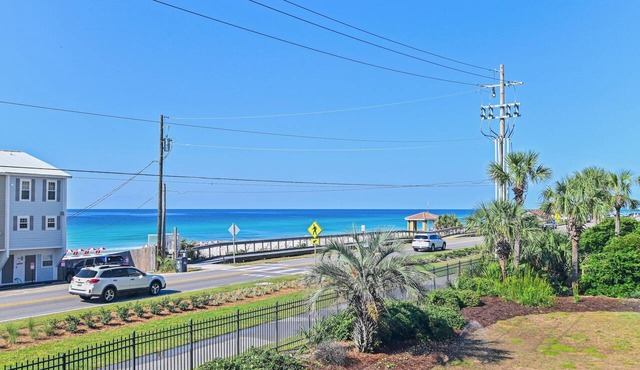 Pet Friendly Gulf View Condo Steps to Beach Heated Pool | Ciboney