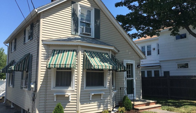 Pine Point Beachhouse Within Walking Distance To Pine Point Beach