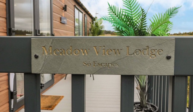 PLOT 18 MEADOW VIEW, pet friendly, country holiday cottage in Felton