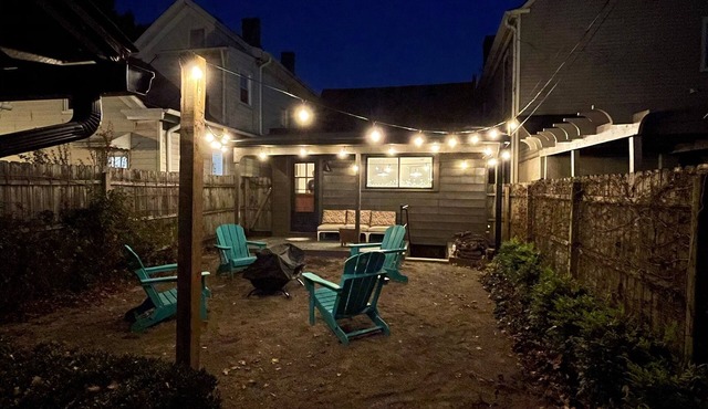 Precious Peach-2 br Boho home w/fire pit!