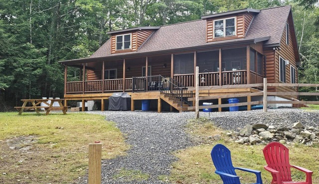 Price's Point - Cabin on the water