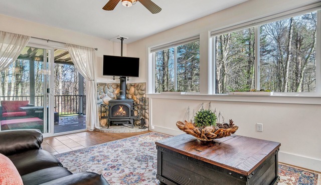 Pristine & Peaceful Guest Quarters, near York & Kittery Beaches