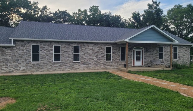 Private 7-Acre Family/Event Retreat | Pool, Theater, Game Room & Lake
