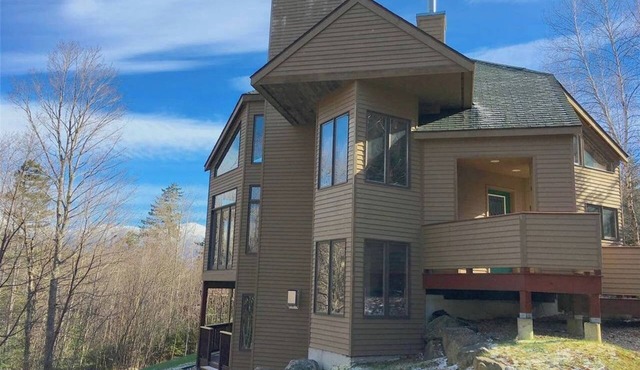 Private end unit townhome in Bretton Woods