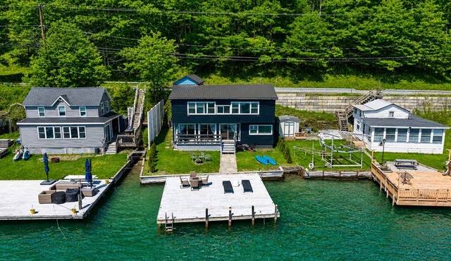 Private Keuka Lake Front | Dock | Near Wineries