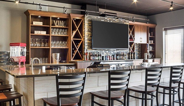 Quality Inn & Suites Minot North