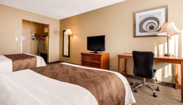 Quality Inn & Suites New Castle