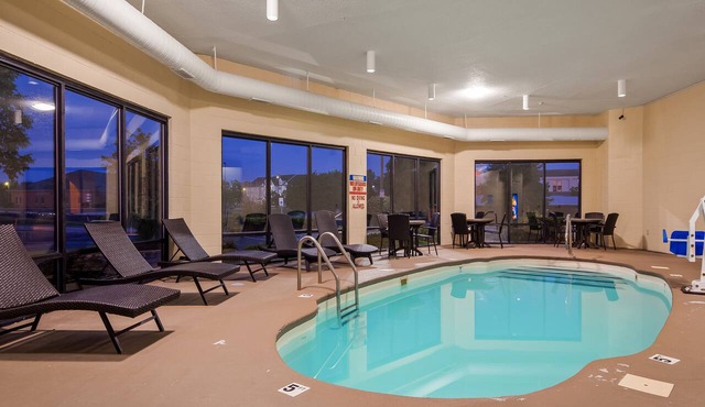 Quality Inn & Suites Southport