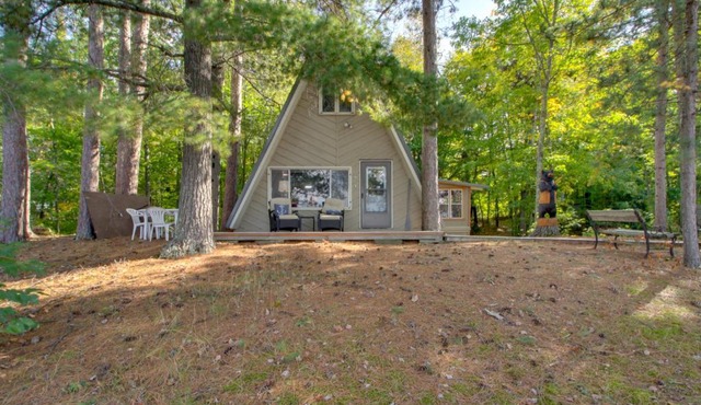 Quiet Deer River Cabin w/Dock + Lake View!