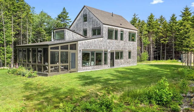 Quiet, modern, dog-friendly home with ocean views, private trails & firepit