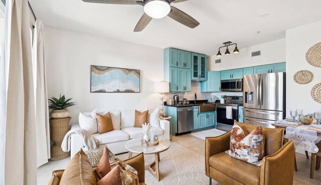 Recently Remodeled, Gulf Place Ground Floor, Heated Pool & Private Beach Access