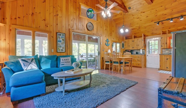 Red House w/Access to Sebago Cove