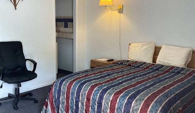 Regency Inn Comanche
