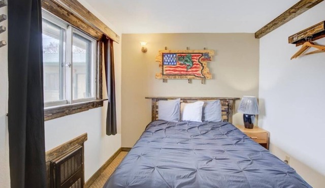 Relax at a Budget Room w/Free Parking, Near Chamberlain’s Best Dining