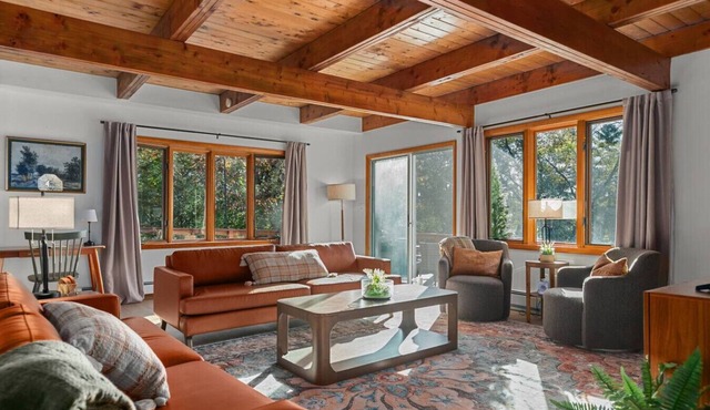 Relax on Alpine – kayak – hot tub