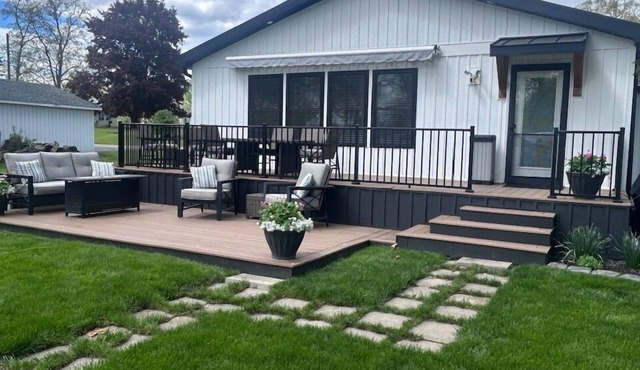 Relax & Play on the Indian Chain of Lakes - Cozy 2-bedroom Waterfront Home!