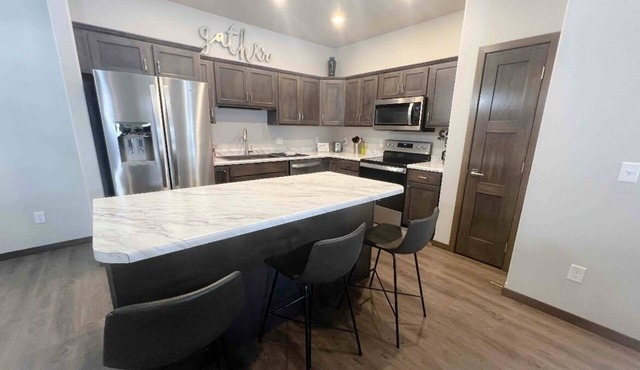 Relaxing Townhouse Getaway with great location in Sioux Falls.