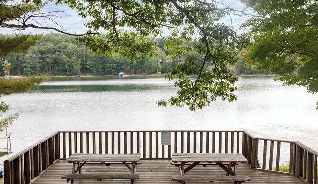 Rennie Lake Hideaway