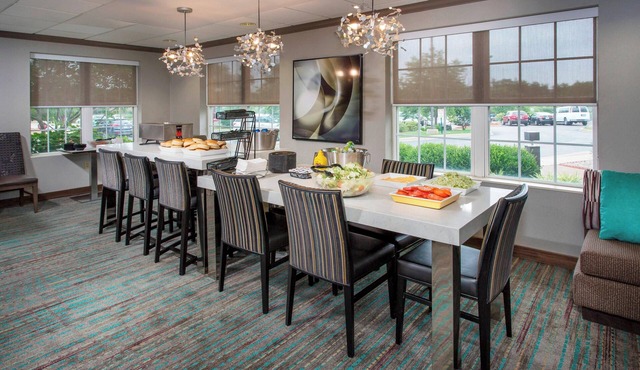 Residence Inn By Marriott Louisville Northeast