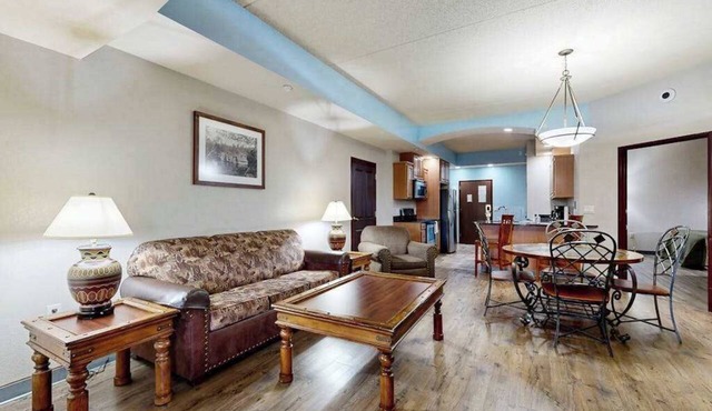 Resort Comfort Meets Dells Adventure