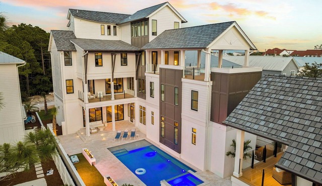 Retreat with Pool, LSV, Peloton and More