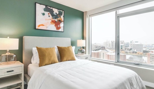 Riverbend 2BD 2 - Two Bedroom Apartment, Sleeps 4