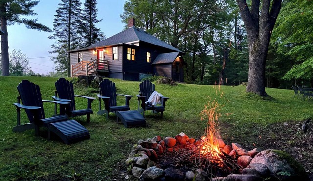 Riverfront - Trout Retreat - Firepit - Dog Friendly