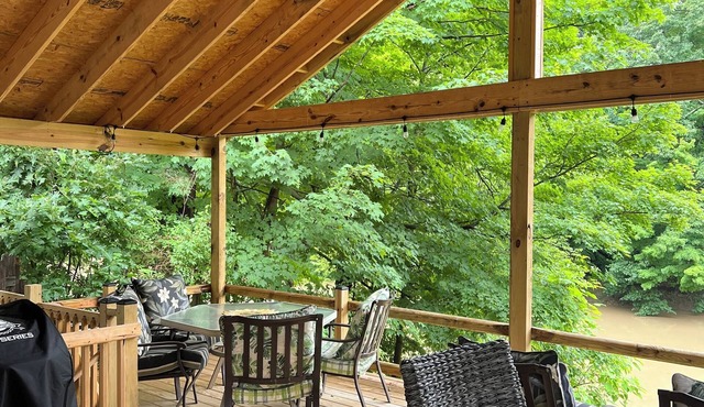 Rivers Nest -Paradise on the Deck
