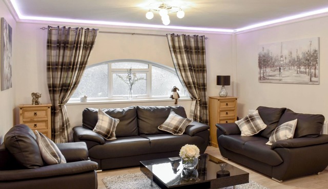 Riverside Cottage - UK32405