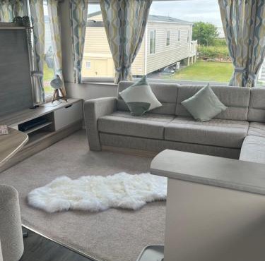 Robinson retreats Southerness pet friendly caravan with sea views