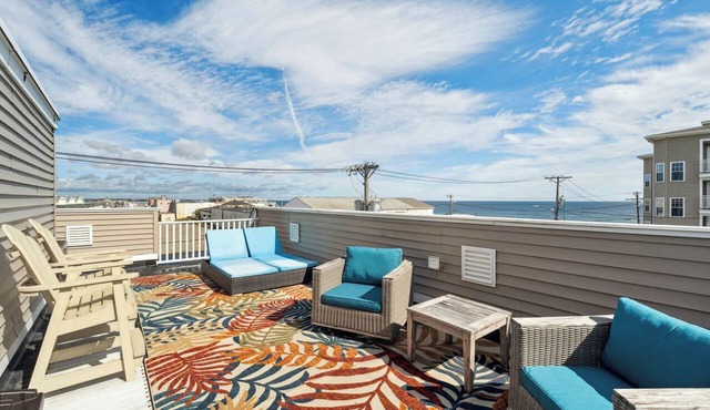 Rooftop Tide | Ocean Views | Gas Fireplace