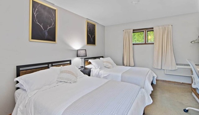 Room 4, Kozy Rest Motel
