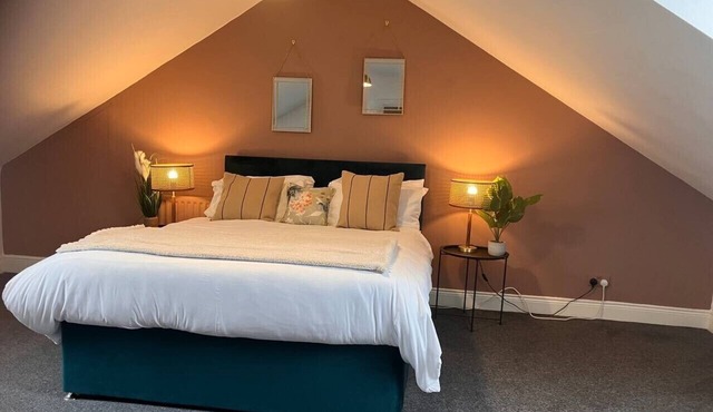 Rose Cottage, Parking, Wi-Fi, city Center.