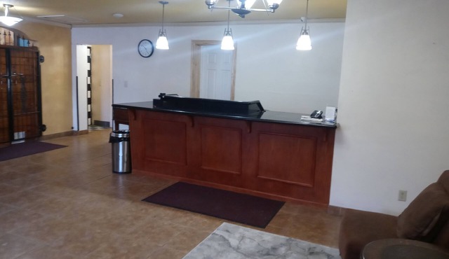 Roseau Motel